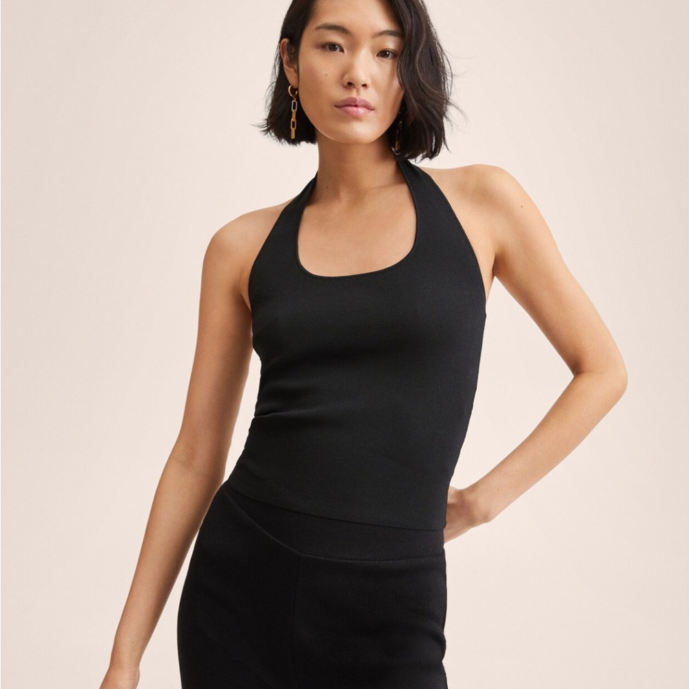 Open back knitted top